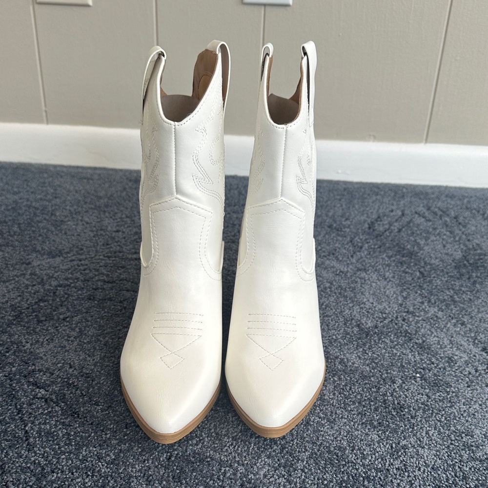 Soda White Ankle Boots